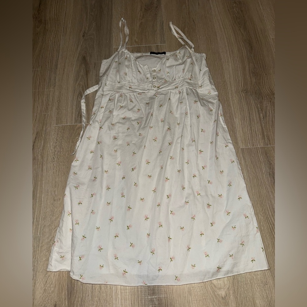 Brandy Melville Dainty Floral Dress